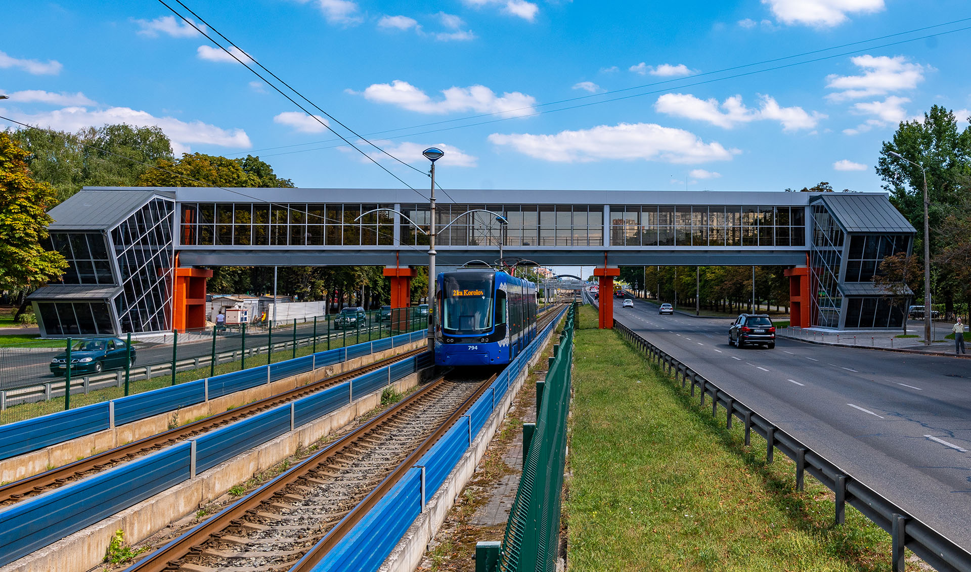 Пешеходный мост